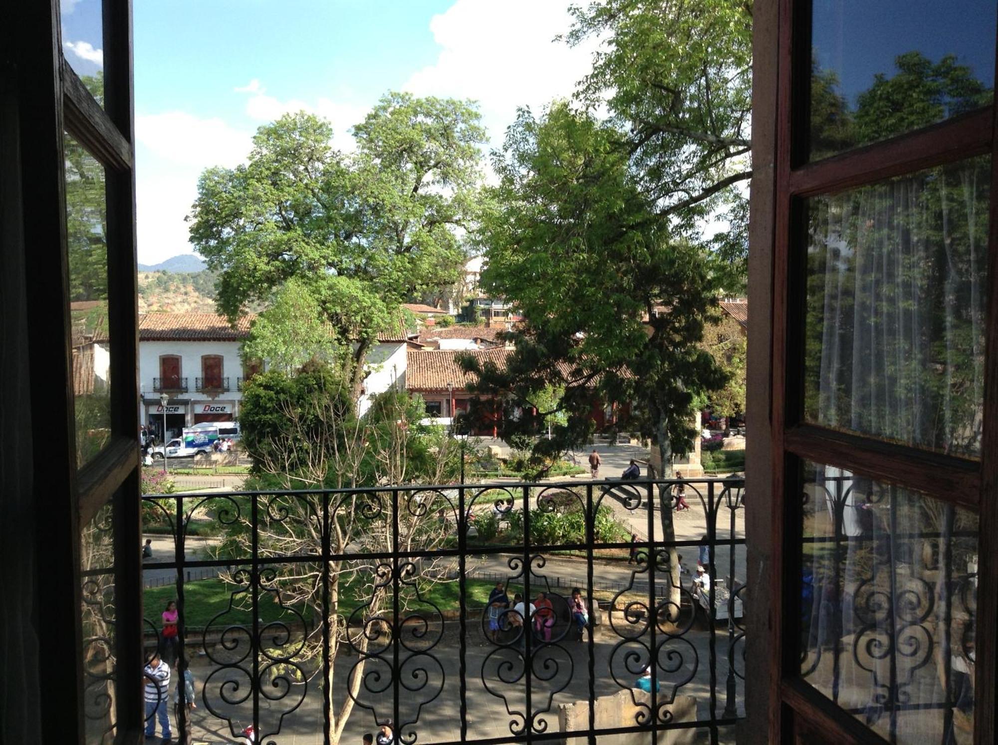Posada De San Agustin Pátzcuaro Εξωτερικό φωτογραφία